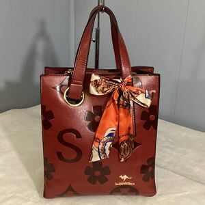 Kangaroo N/S Convertible Tote